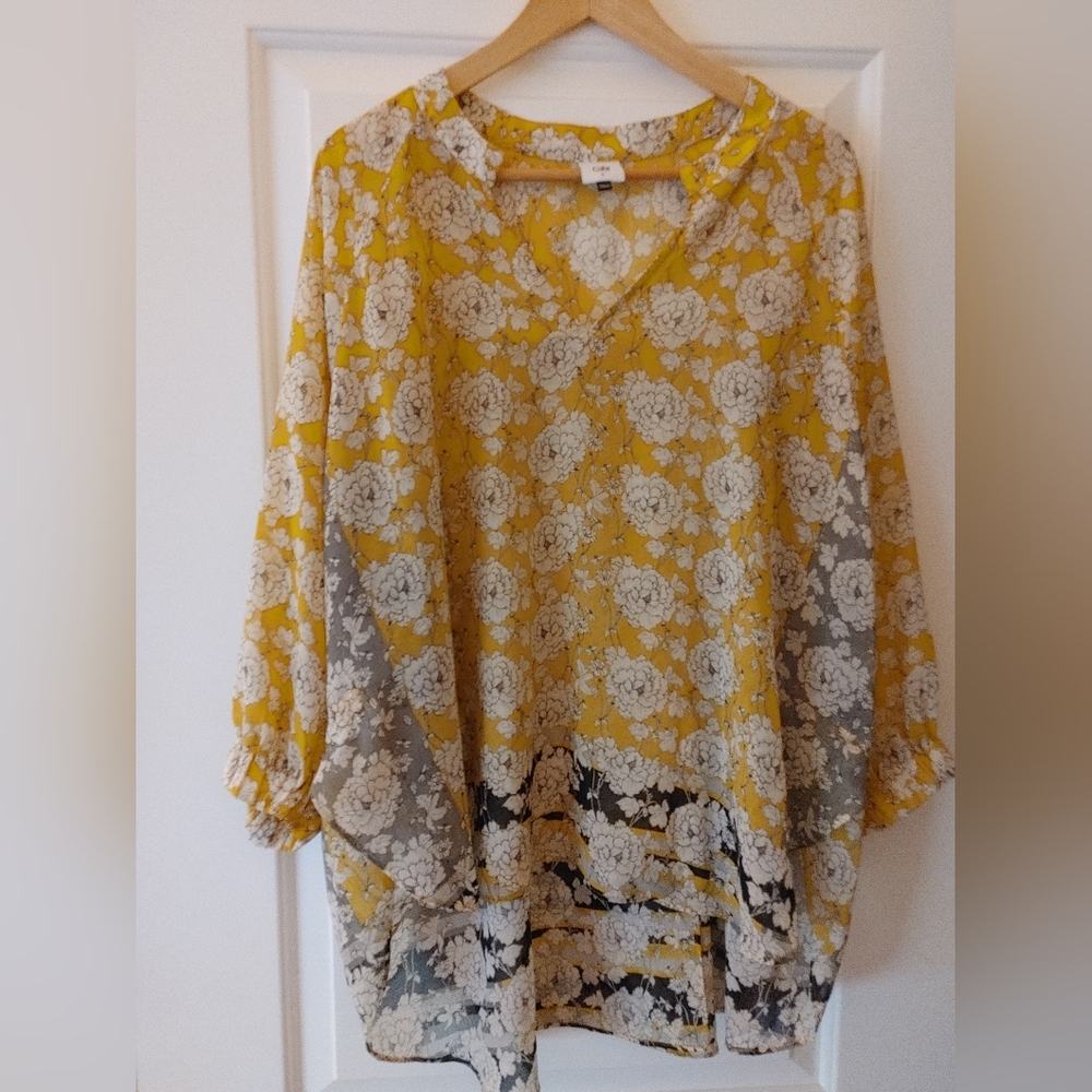 Cabi Yellow Floral Flowy High Low Top ~ Size L